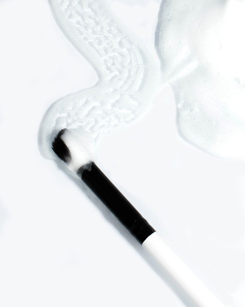 Flat Lash Cleansing Brush